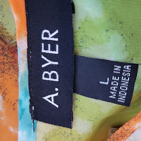 A. BYER colorful tie dye type top with cut out sleeves.  Size is Large. - Picture 7 of 8